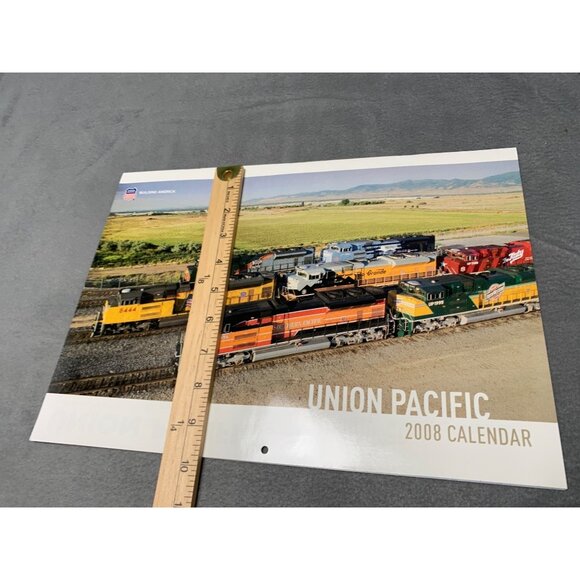 Union Pacific 2008 Official Train Photography Calendar - Picture 8 of 10